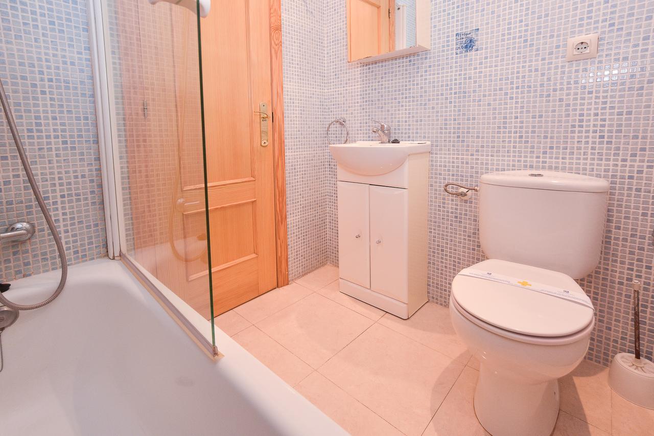 Apartamentos Marblau Peredamar-Julio Y Agosto Solo Familias Гандия Екстериор снимка