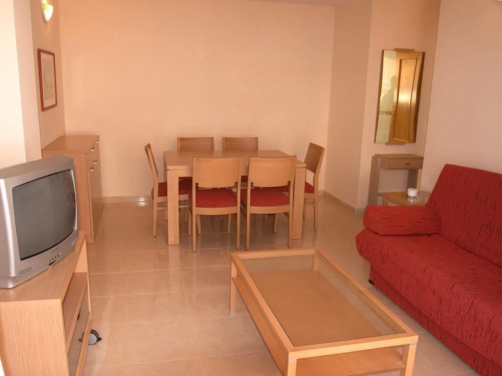 Apartamentos Marblau Peredamar-Julio Y Agosto Solo Familias Гандия Екстериор снимка